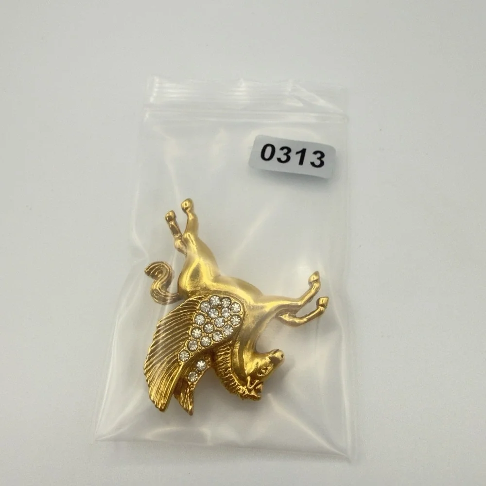 1928 Jewelry Pegasus Winged Horse Brooch Gold Tone Rhinestone Pin
